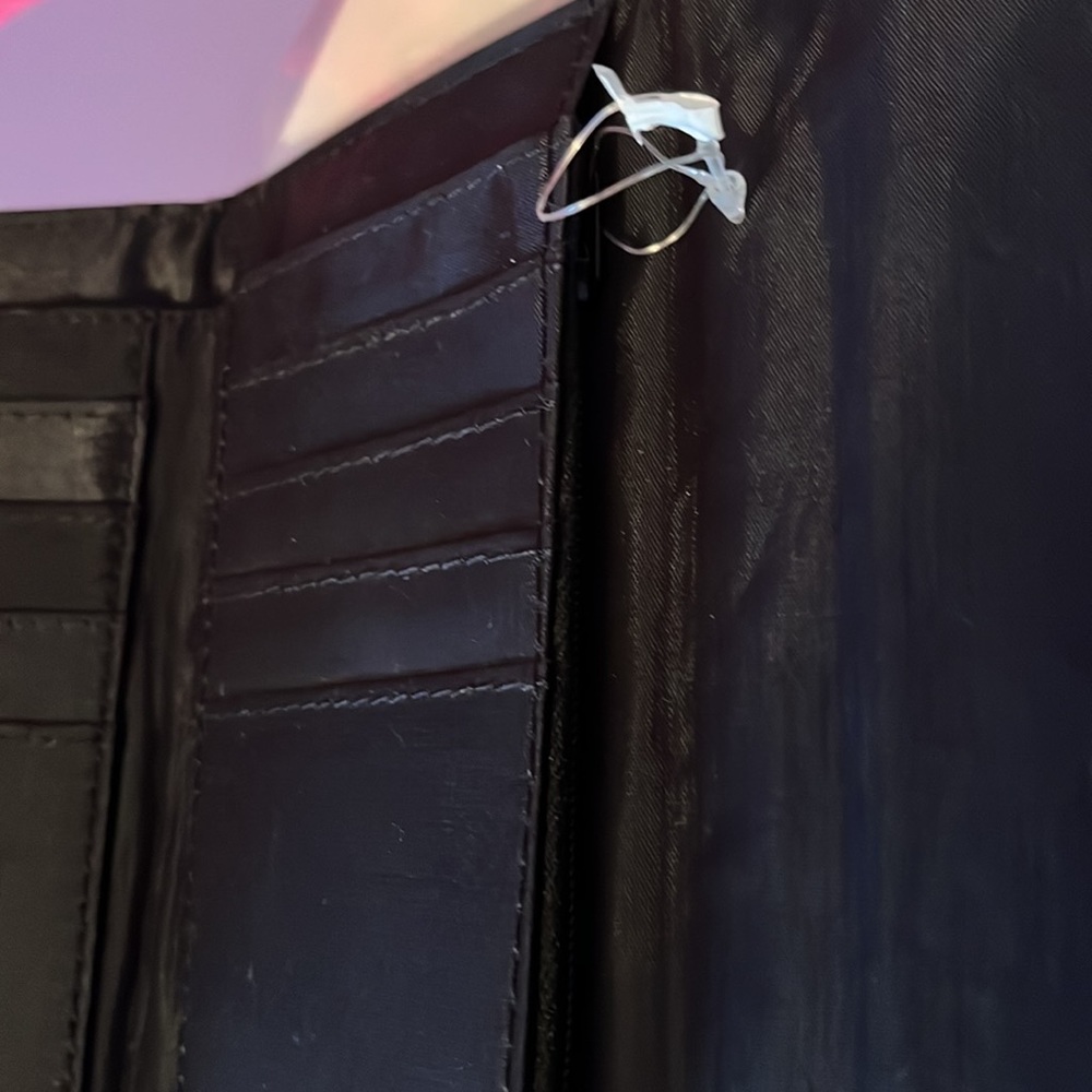 Wallet - Picture 3 of 3